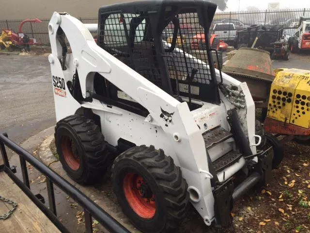 BOBCAT, S650