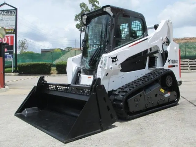  BOBCAT SS TRACKS T-590