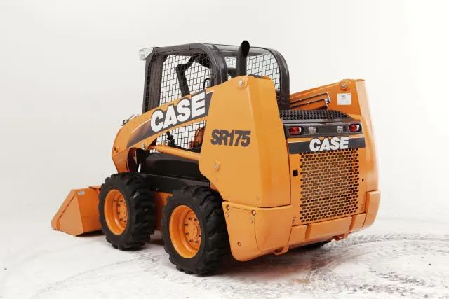 CASE SKIDSTEER 175